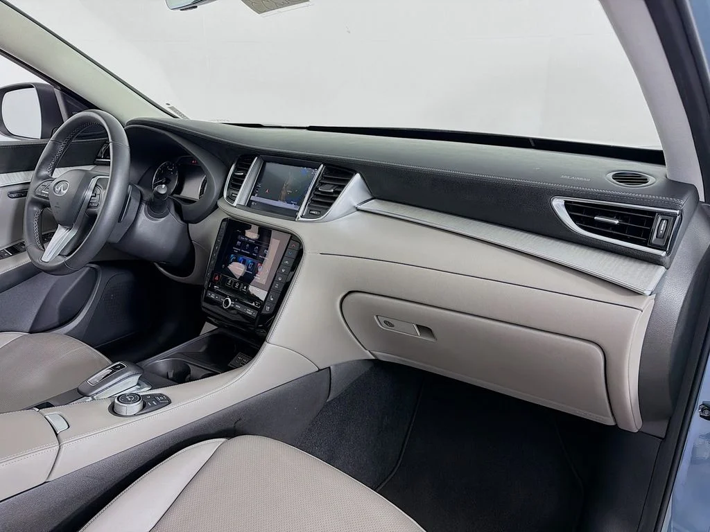 Used 2023 Slate Gray INFINITI SENSORY image 31