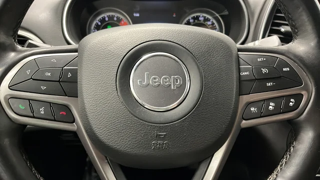 Used 2021 Sting-Gray Clearcoat Jeep Limited image 19