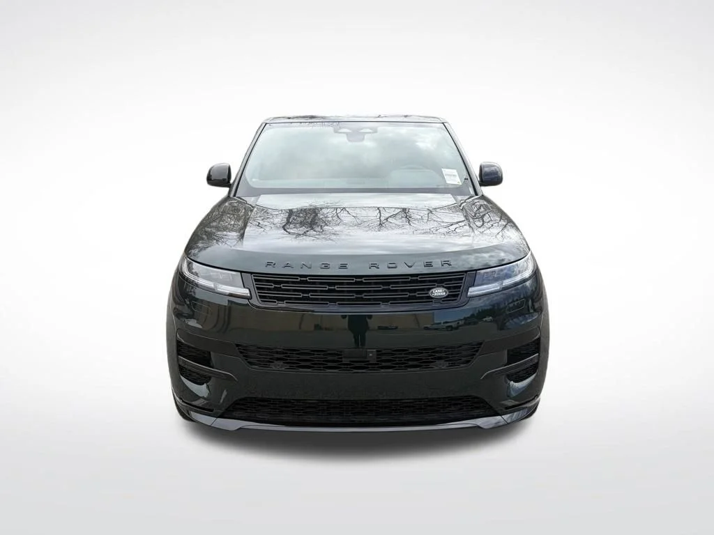 New 2026 Green Land Rover Dynamic SE image 2