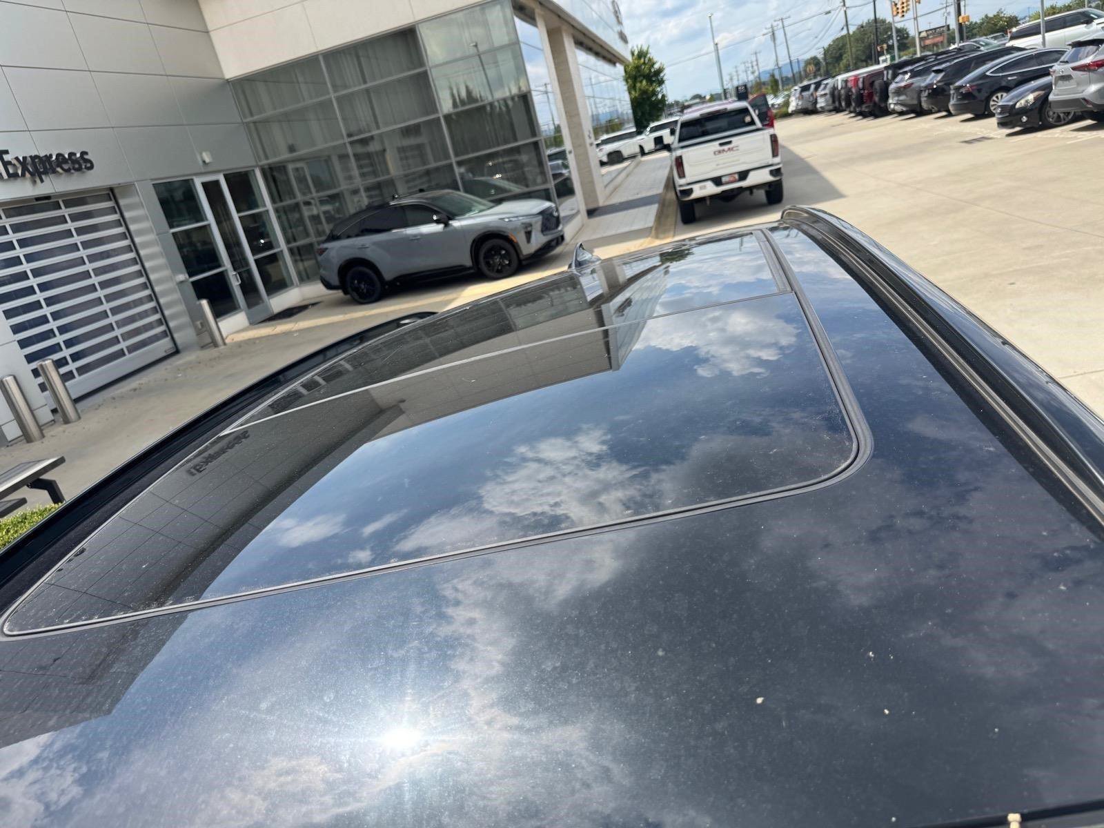 Used 2019 Black Sapphire Metallic BMW M40i image 25