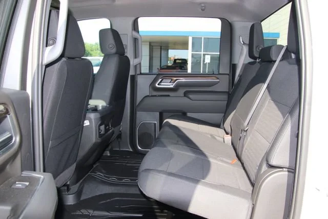 2026 Chevrolet Silverado 3500 HD LT - Photo 18