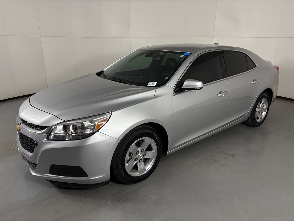 Used 2015 Silver Chevrolet LT image 5