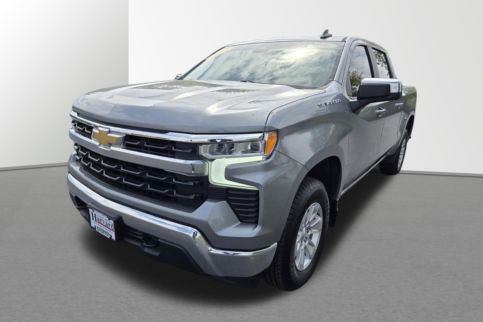 2023 Chevrolet Silverado 1500 LT - Photo 3