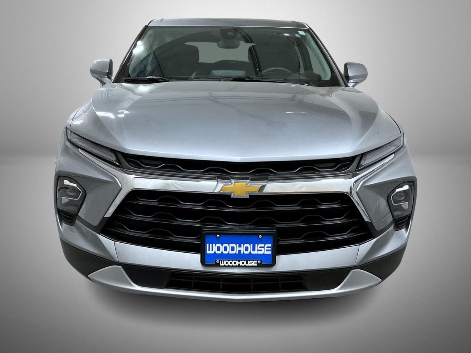 Used 2025 Gray Chevrolet LT image 2