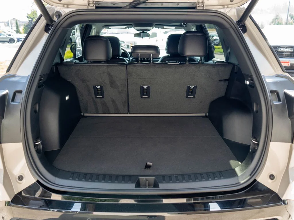 2026 GMC Terrain AT4 - Photo 32