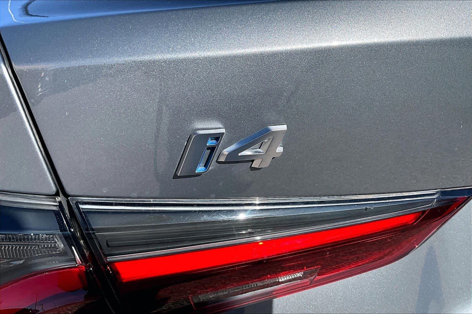 Used 2024 Skyscraper Grey Metallic BMW eDrive40 image 9