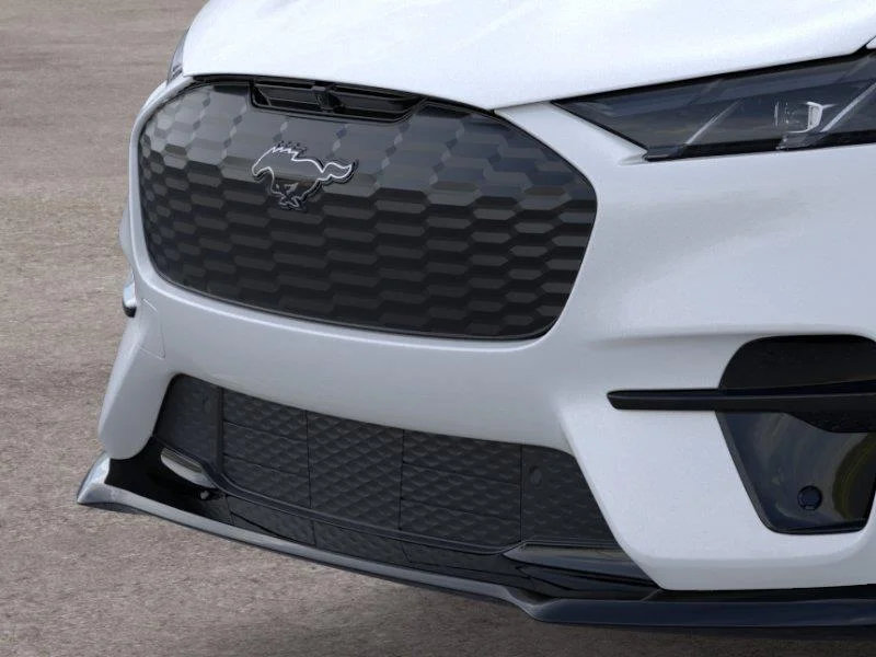 New 2026 Star White Metallic Tri-coat Ford Premium image 17