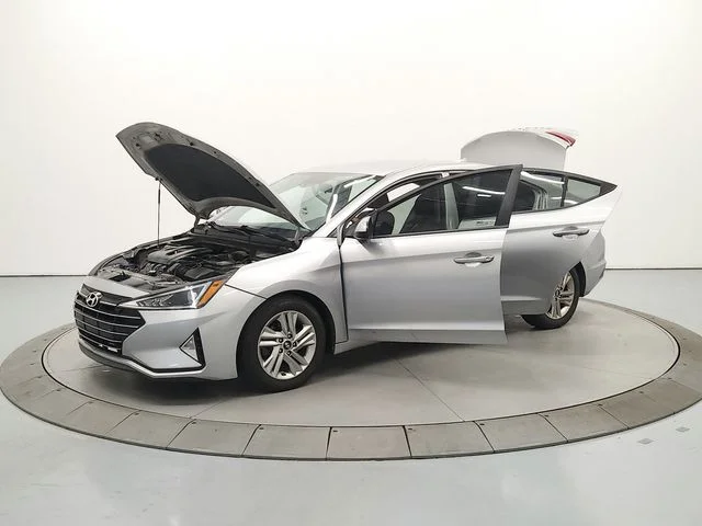 Used 2020 Silver Hyundai SEL image 12