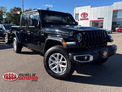 2023 Jeep Gladiator