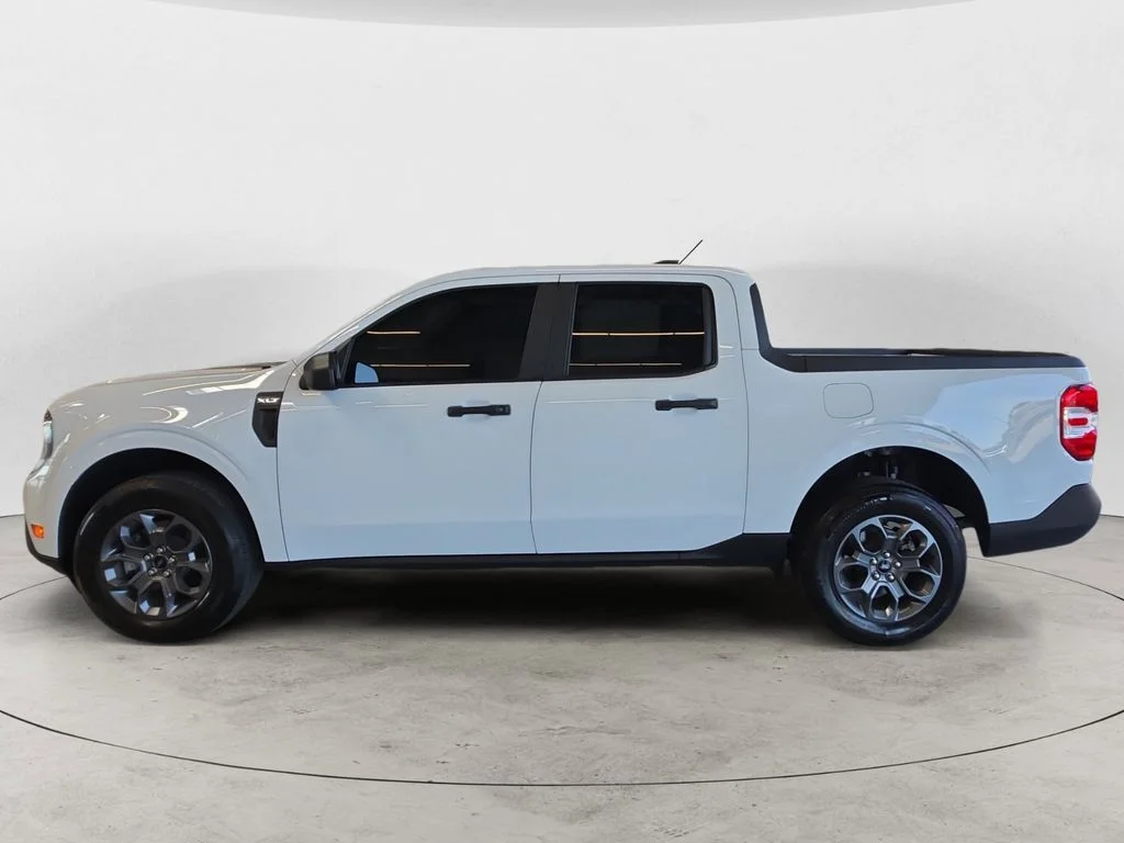 Used 2025 White Ford XLT image 8