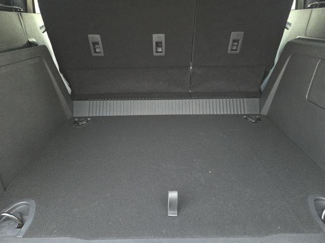 New 2026 Shadow Black Ford Outer Banks® image 40