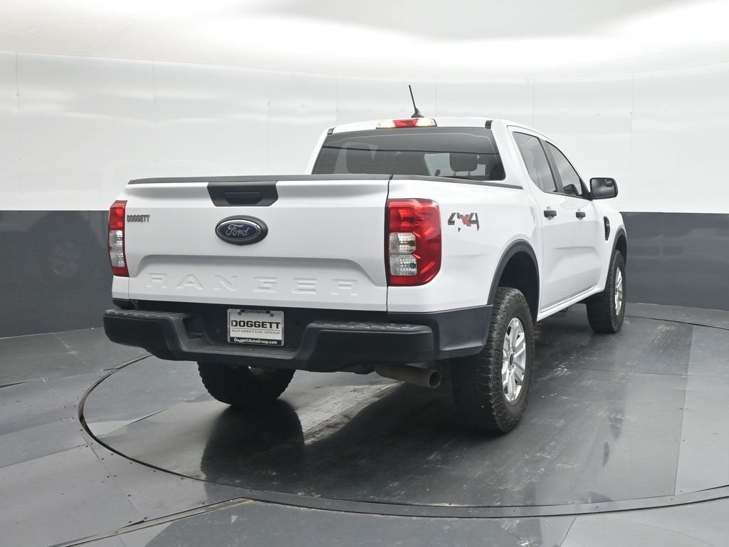 Used 2024 White Ford XL image 25