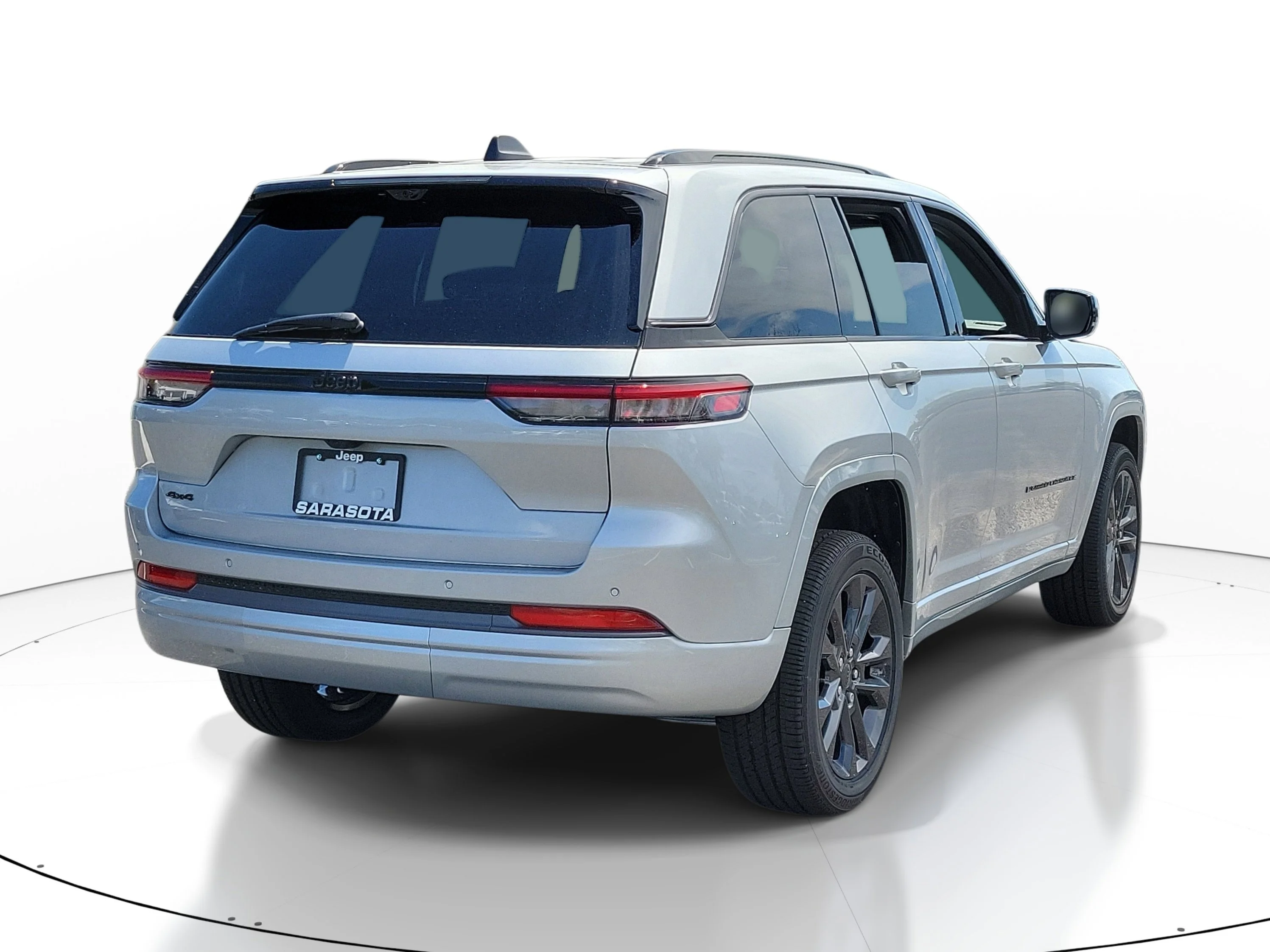 New 2026 Silver Zynith Jeep Limited Reserve image 6