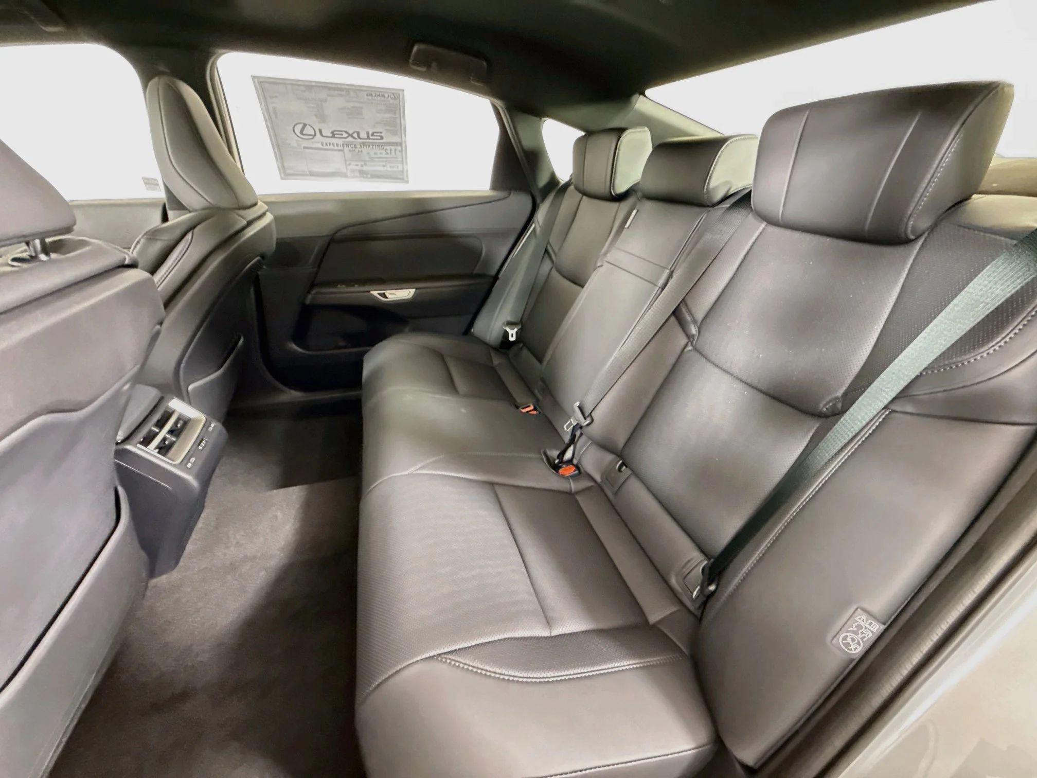 New 2026 Iridium Lexus ES 500e PREMIUM AWD image 22