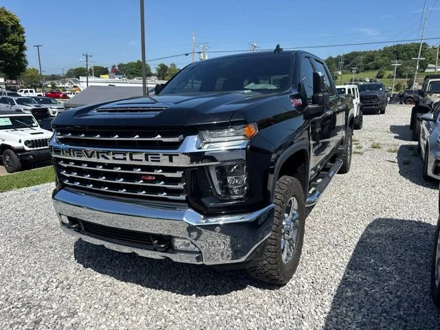 Used 2020 Black Chevrolet LTZ image 3