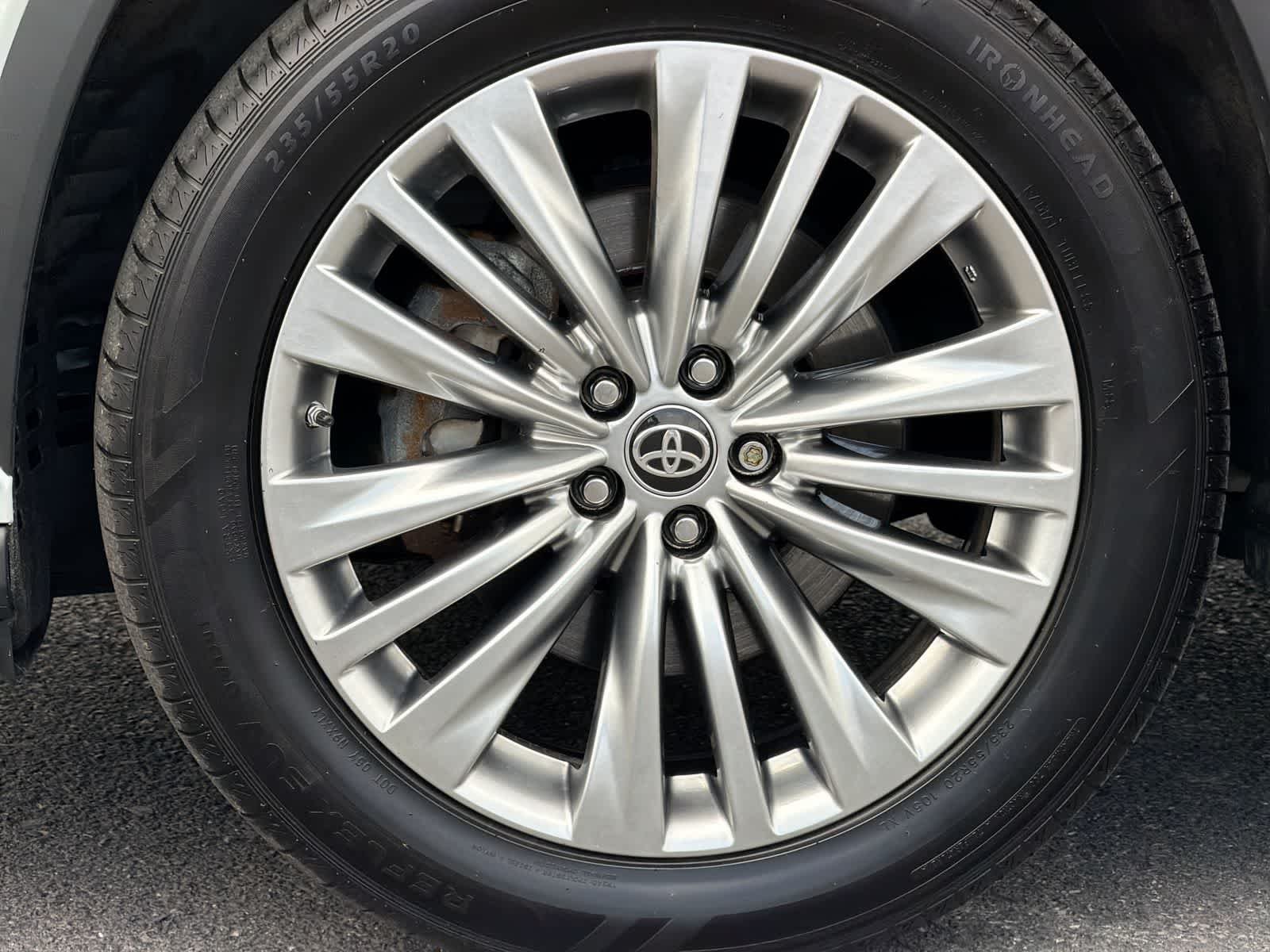 Used 2023 Wind Chill Pearl Toyota Platinum image 14