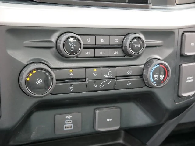 Used 2023 White Ford XL image 26