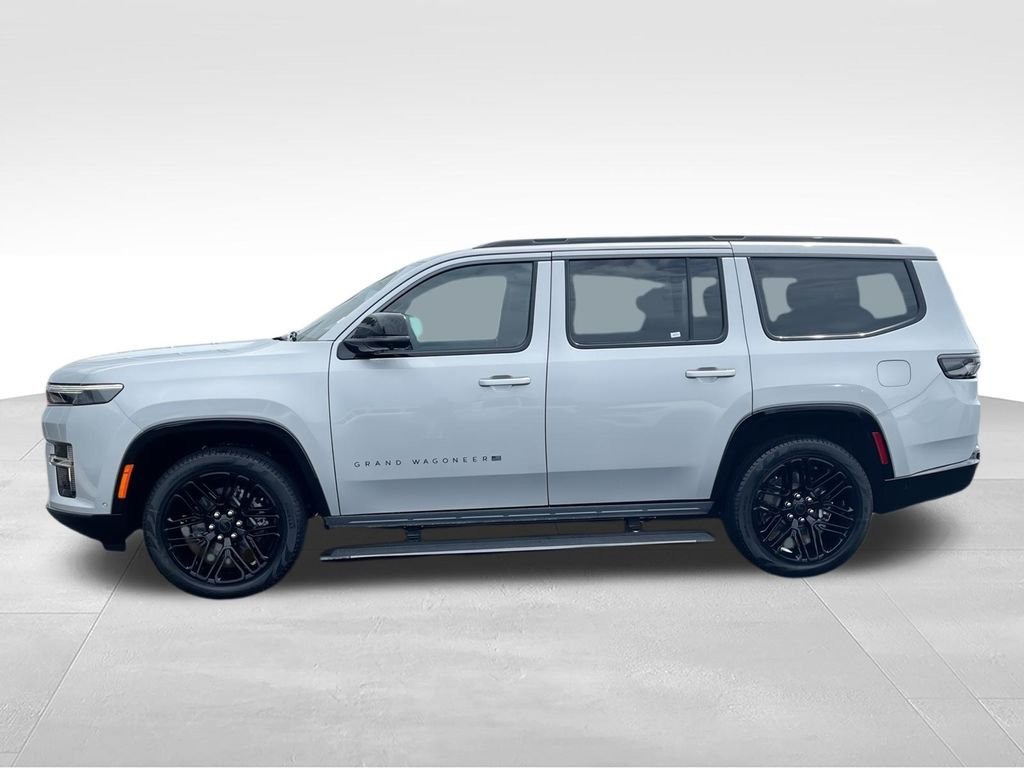 New 2026 Silver-Zynith Exterior Paint Jeep Limited Reserve image 5