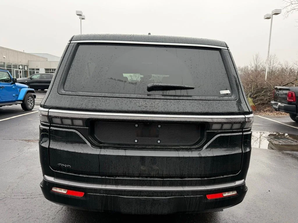 New 2026 High Gloss Black Exterior Paint Jeep  image 5