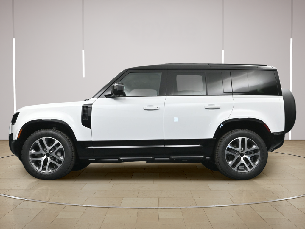 New 2026 White Land Rover X-Dynamic SE image 28