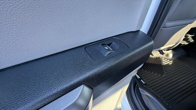 Used 2019 White Ford XLT image 15