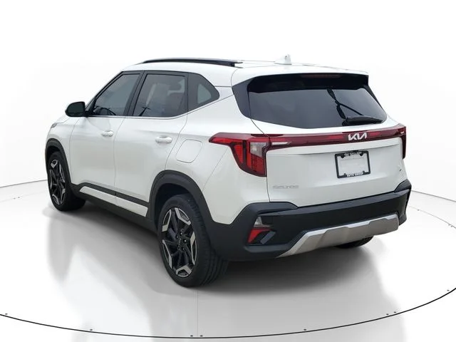Certified Used 2024 White Kia SX image 4