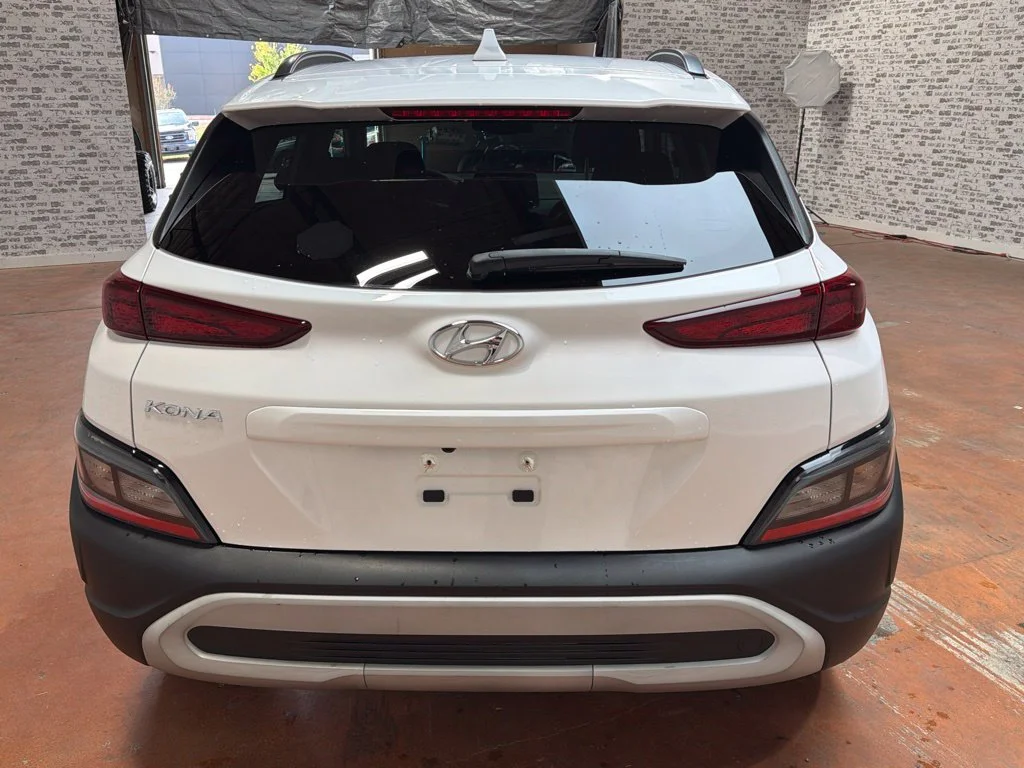 Used 2023 Lunar White Hyundai SEL image 6
