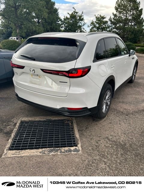 Used 2024 White Mazda Preferred image 4