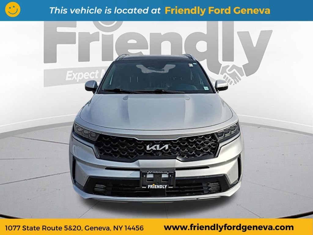 Used 2023 Silver Kia SX Prestige image 2