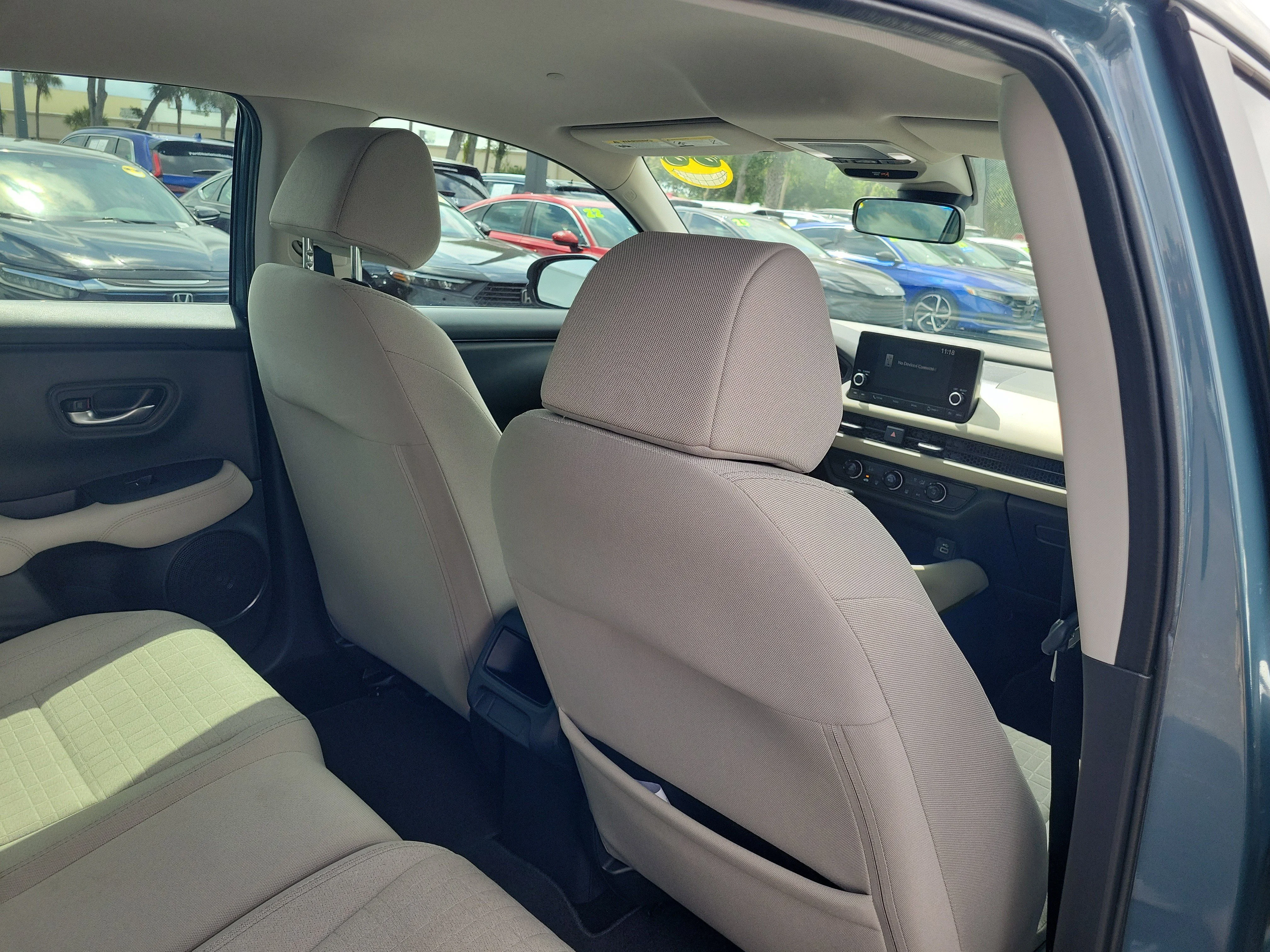 2025 Honda HR-V LX - Photo 47