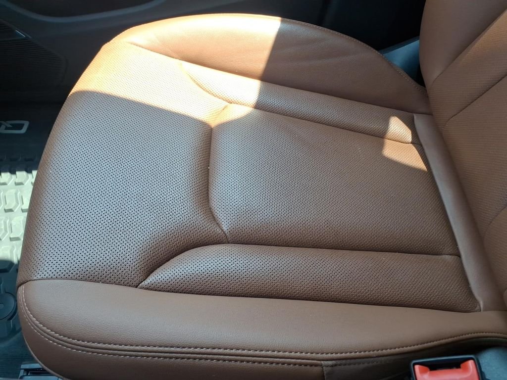 Used 2024  Audi 45 Premium Plus image 25