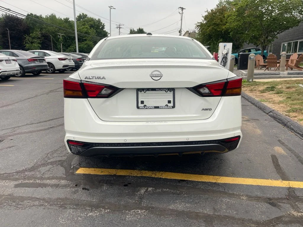 New 2026 Pearl White TriCoat Nissan SV image 5