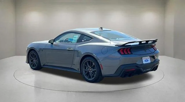 2025 Ford Mustang Dark Horse - Photo 23