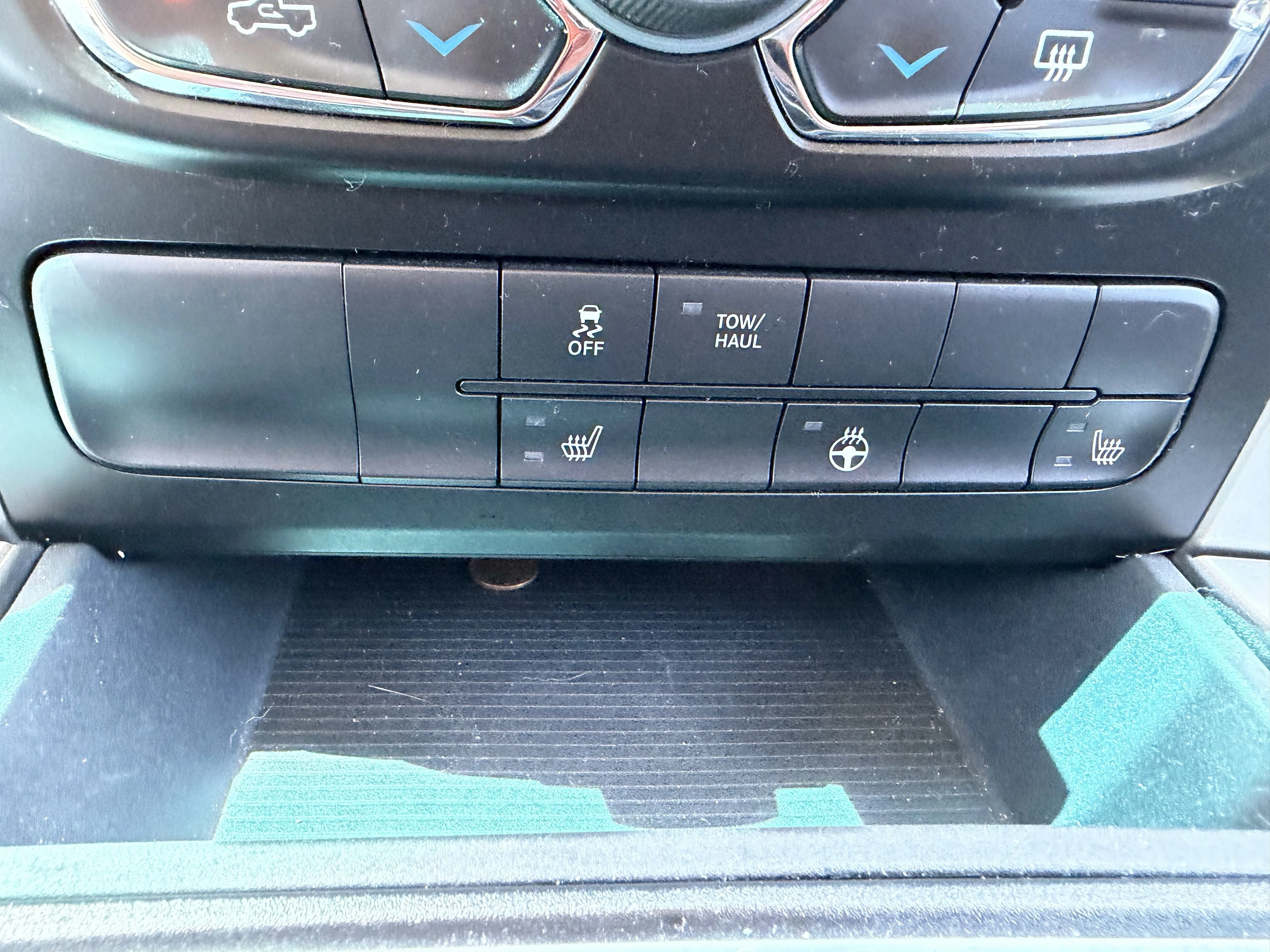 Used 2018 Bright White Clearcoat Ram Harvest image 18
