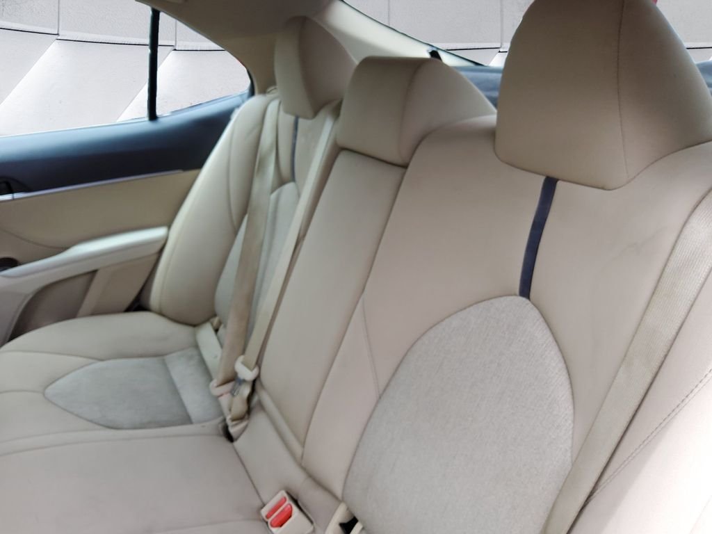 Used 2022 Red Toyota LE image 18