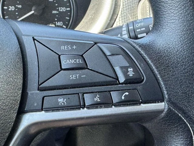 Used 2024 Gray Nissan SV image 27