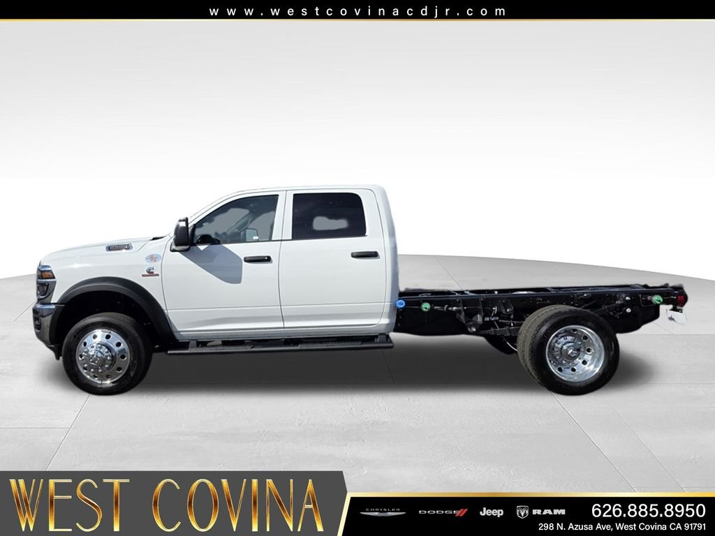 New 2026 Bright White Clearcoat RAM Tradesman image 6