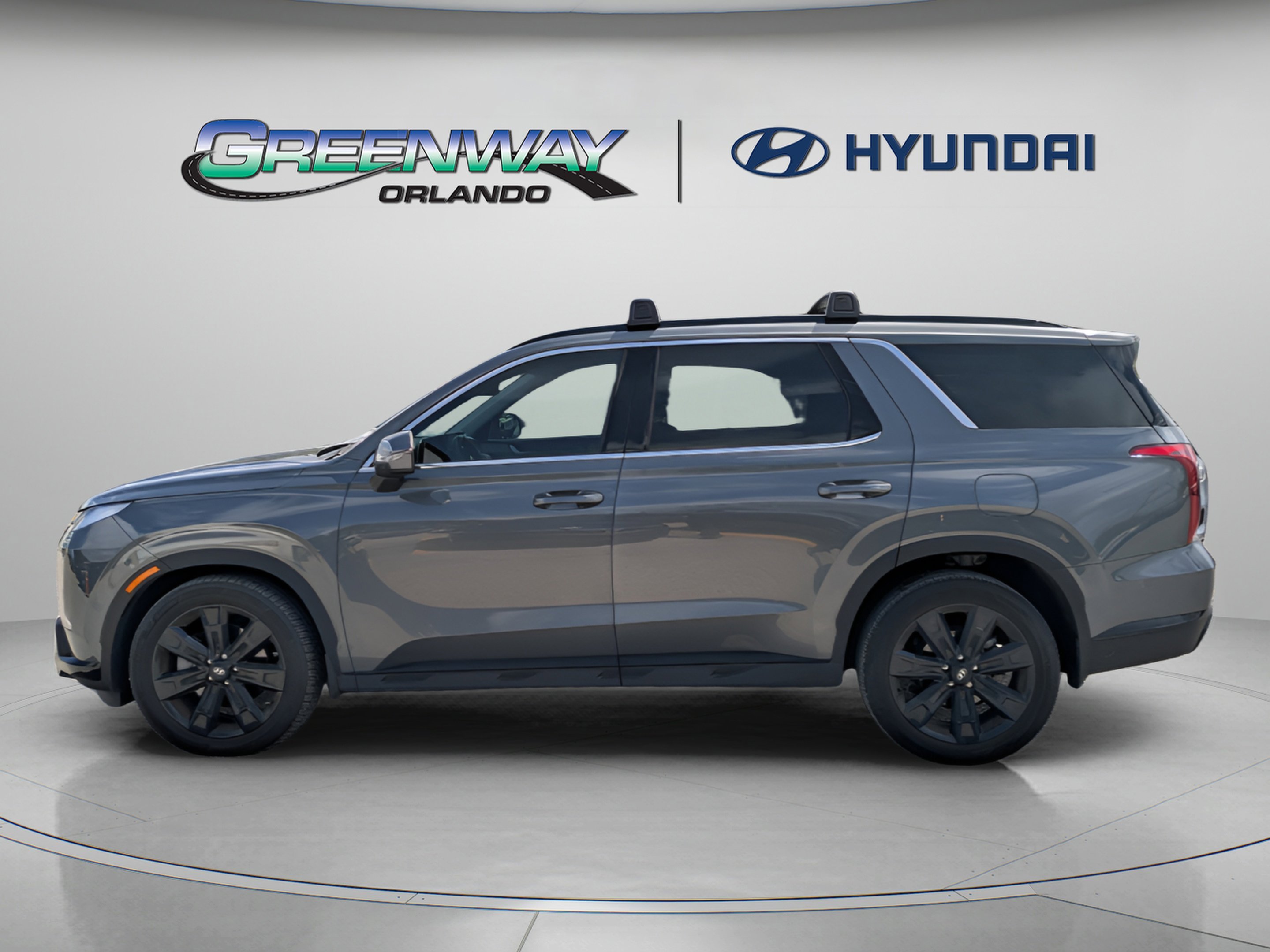 Used 2024 Steel Graphite Hyundai XRT image 5