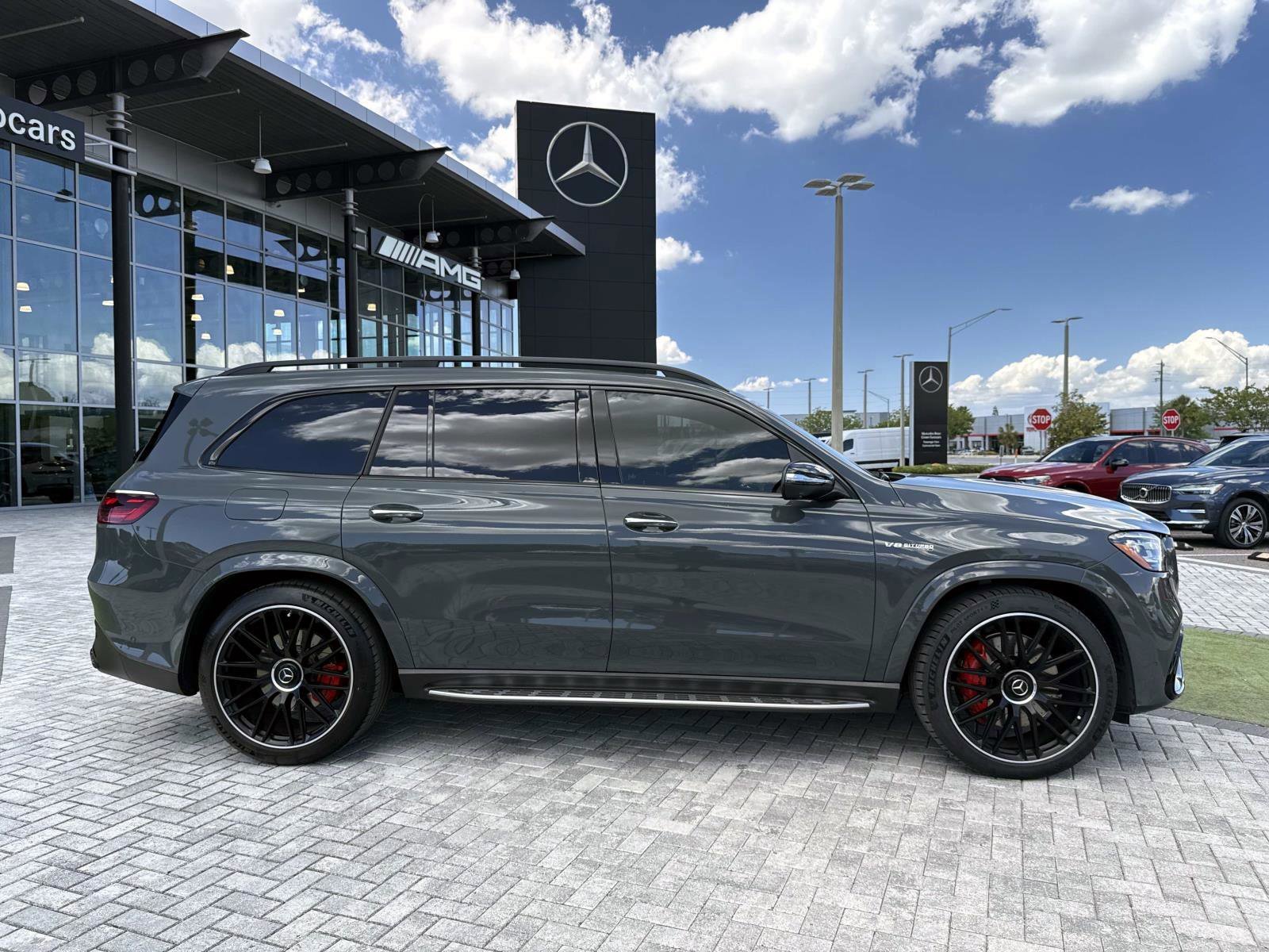 Certified Used 2026 MANUFAKTUR Silicon Grey Mercedes-Benz 63 AMG® image 6