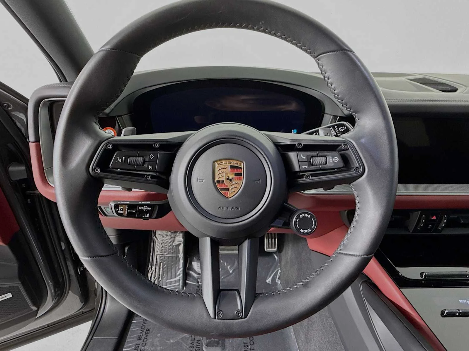 Certified Used 2025 Quartzite Grey Metallic Porsche  image 15