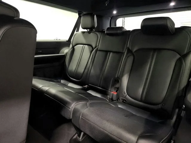 2024 Jeep Wagoneer L Series II - Photo 34
