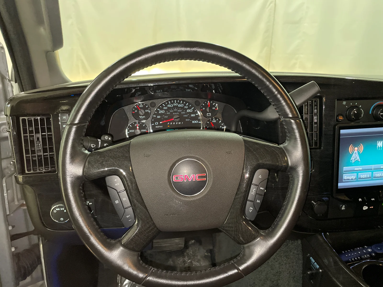 Used 2022 Quicksilver Metallic GMC Work Van image 15