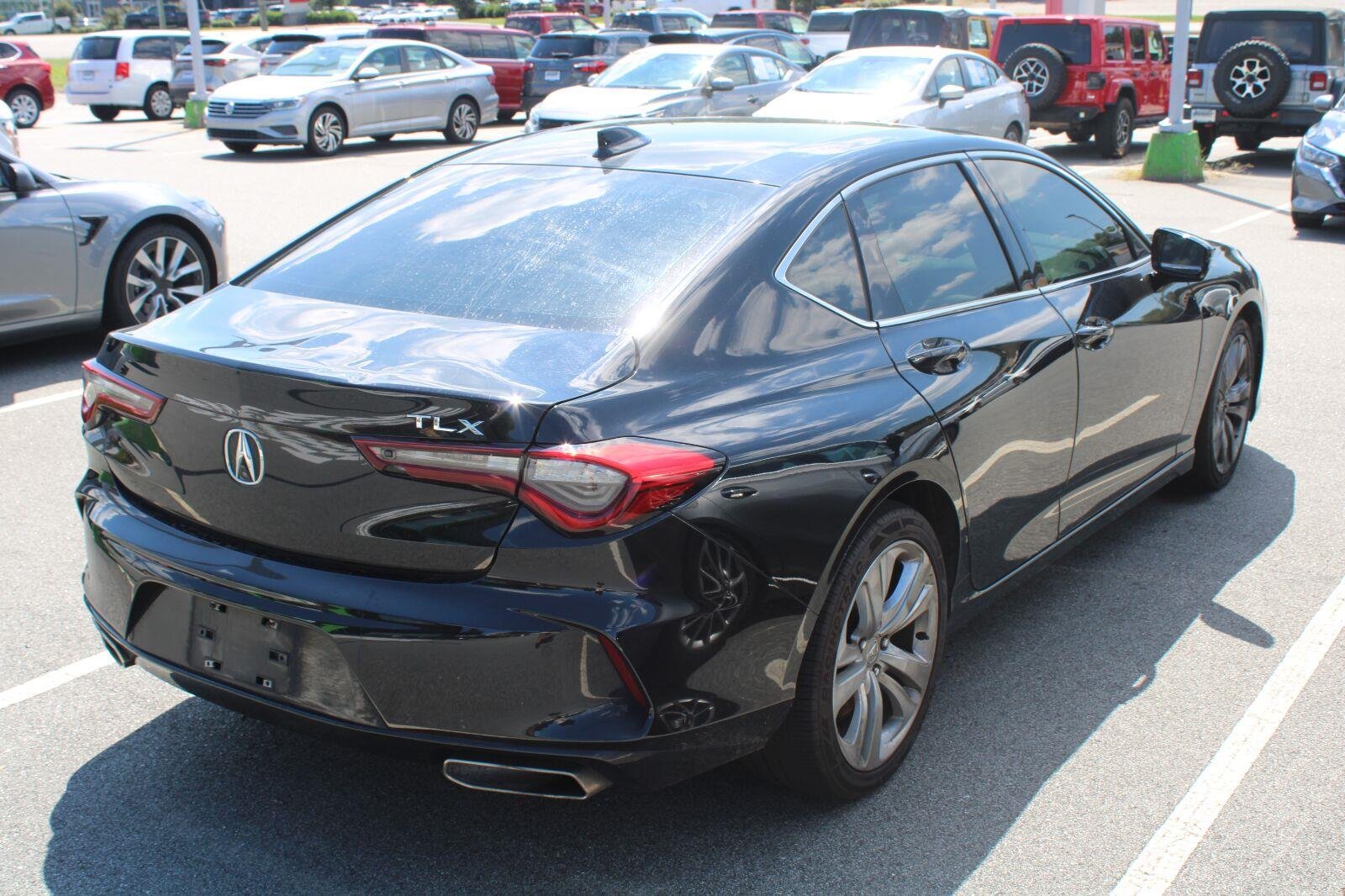 Used 2021 Majestic Black Pearl Acura w/Tech image 6