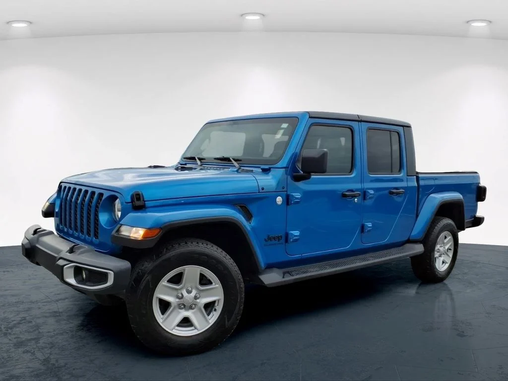 Used 2021 Blue Jeep Sport image 2