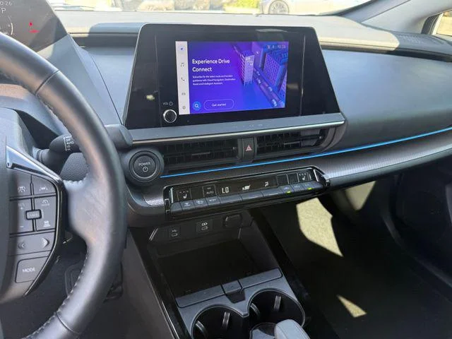 Certified Used 2023 WIND CHILL PEARL* Toyota XLE image 18