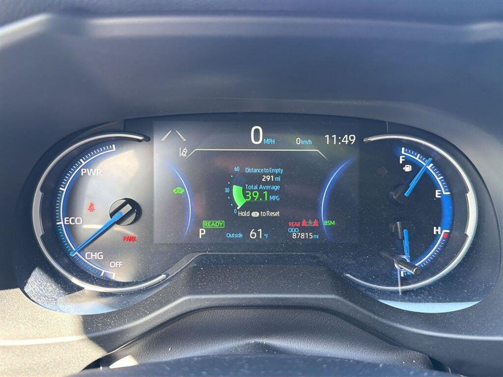 Used 2019 Blizzard Pearl Toyota Limited image 16