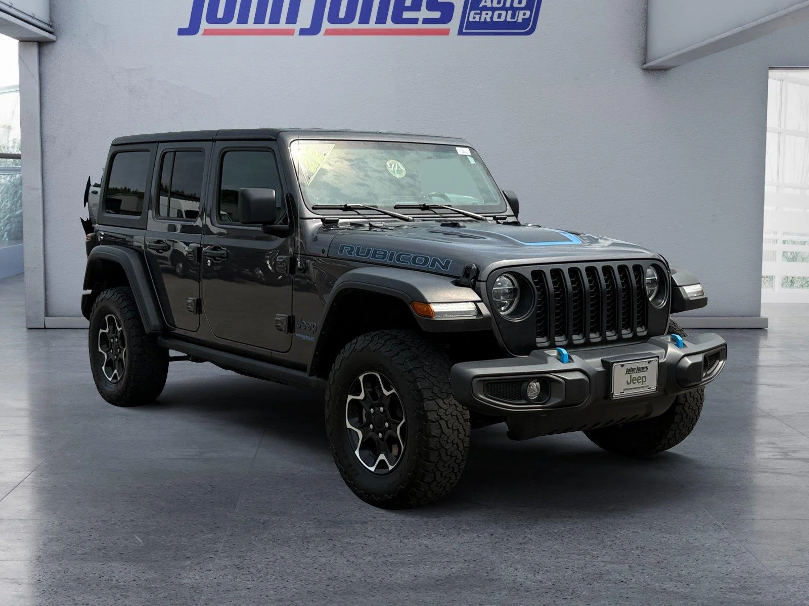 Used 2022 Granite Crystal Metallic Clearcoat Jeep Unlimited Rubicon image 7