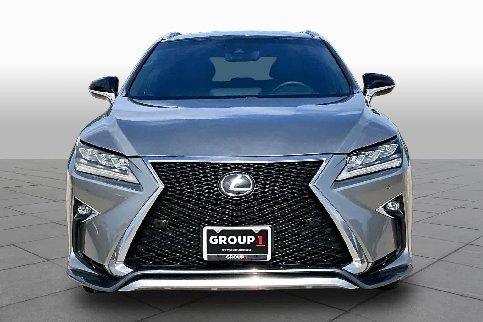 Used 2017 Atomic Silver Lexus  image 4