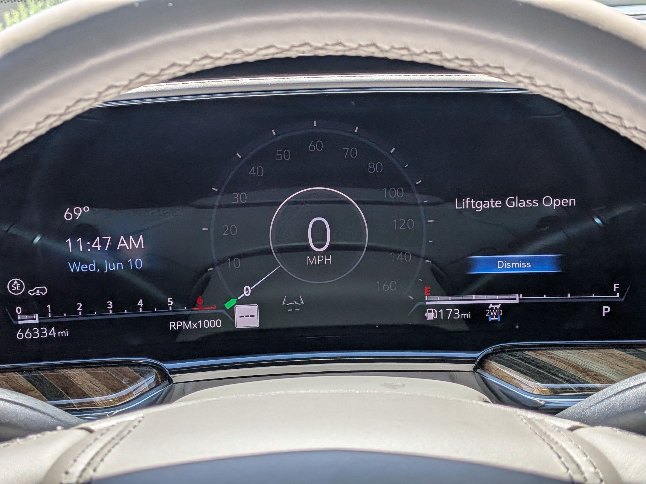 Used 2021 Sandstone Metallic Cadillac Premium Luxury Platinum image 18