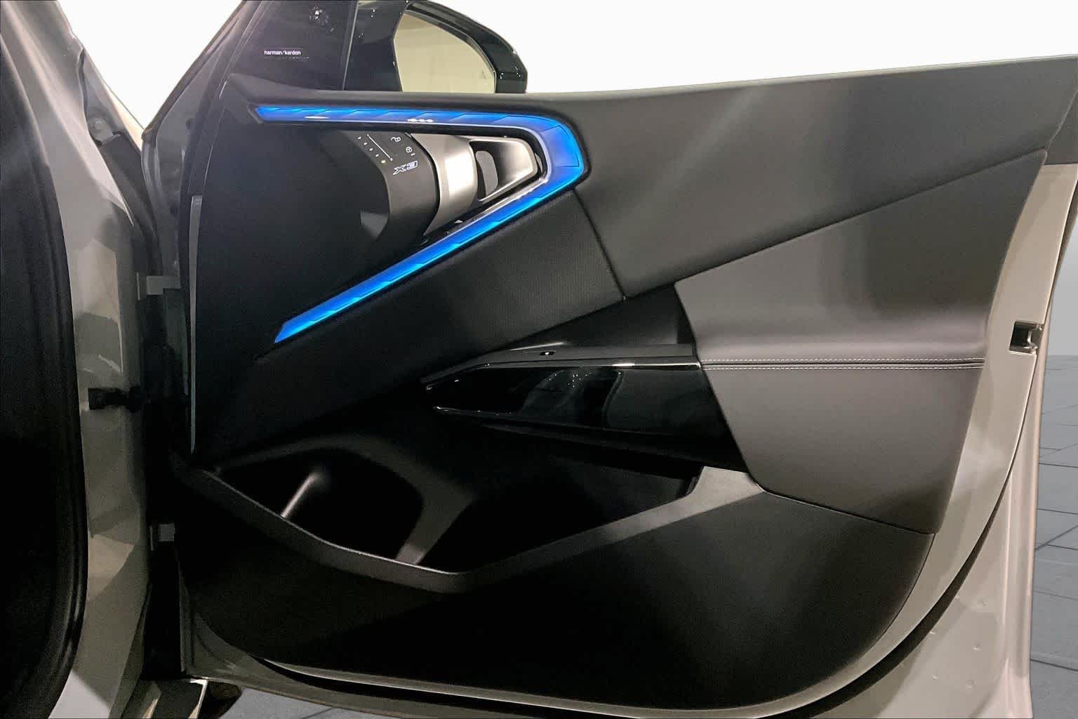 Certified Used 2026  BMW M50 xDrive image 22